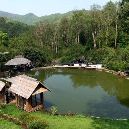Tawan Riverside Mae Wang Bagian luar foto