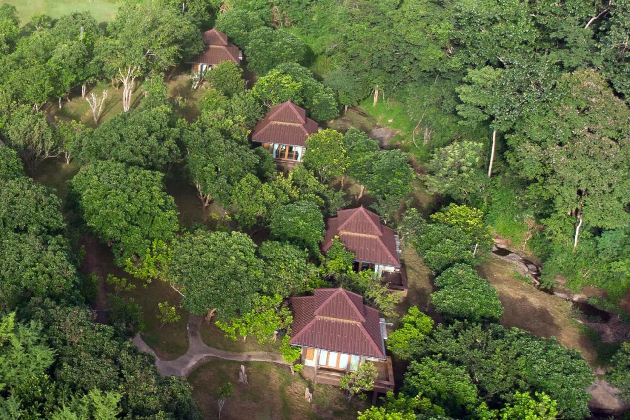 Tawan Riverside Mae Wang Bagian luar foto