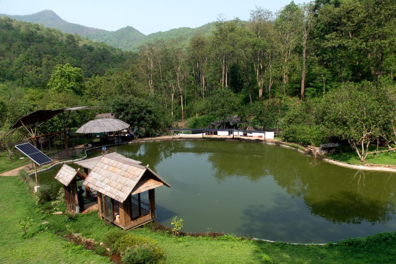 Tawan Riverside Mae Wang Bagian luar foto