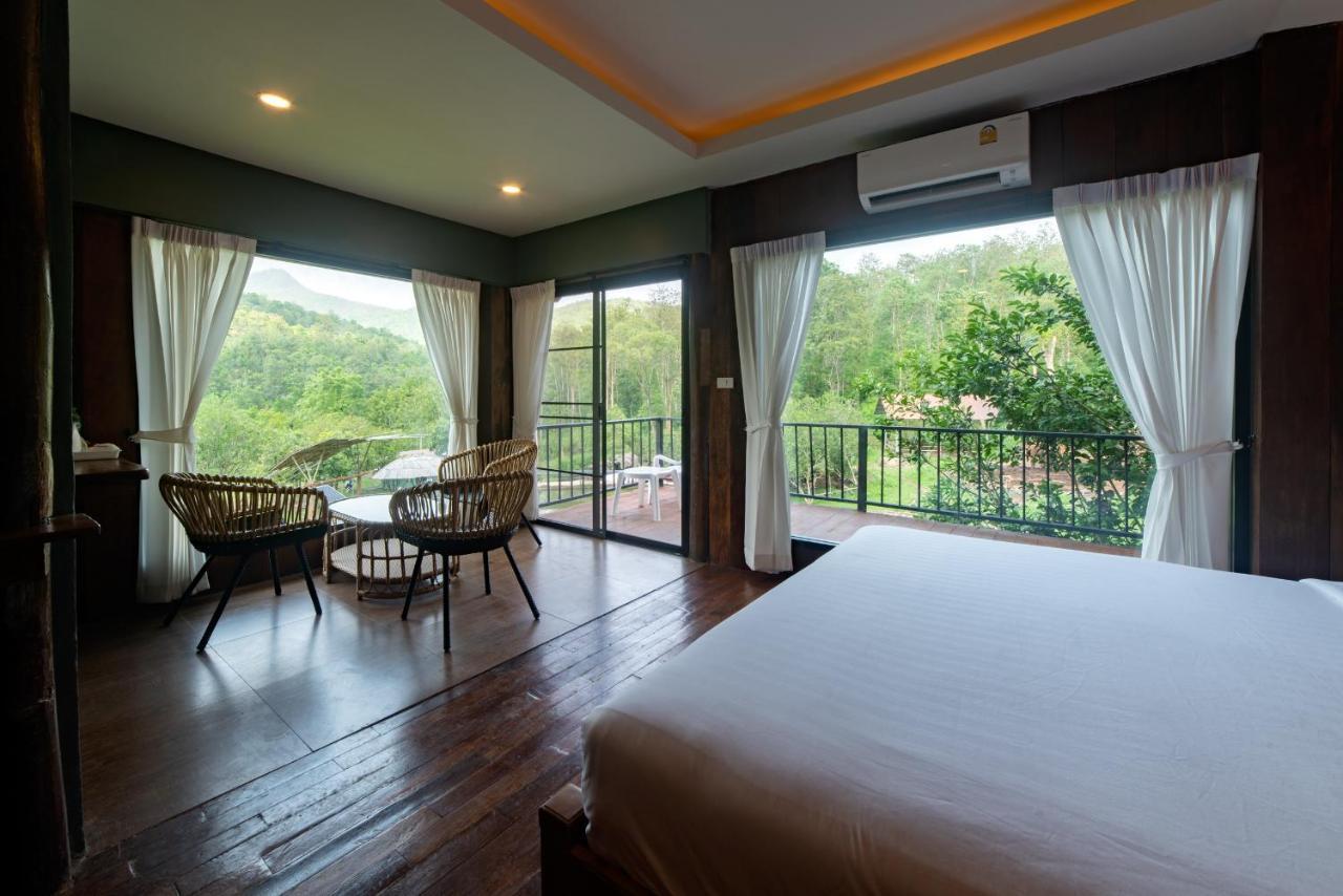 Tawan Riverside Mae Wang Bagian luar foto